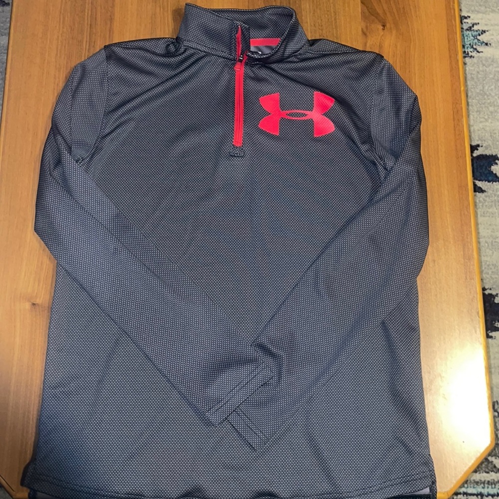 Boys youth XL zip up collar Under Armor